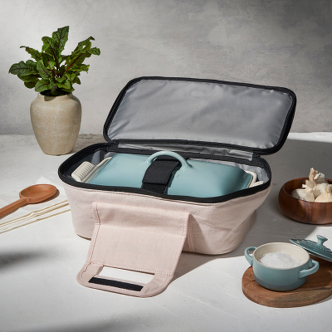 Le Creuset Rectangular Bakeware Tote Bag 40cm image number 1